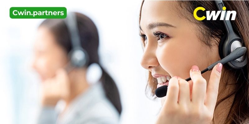 Liên hệ Cwin thông qua số điện thoại, email hoặc qua chat trực tuyến